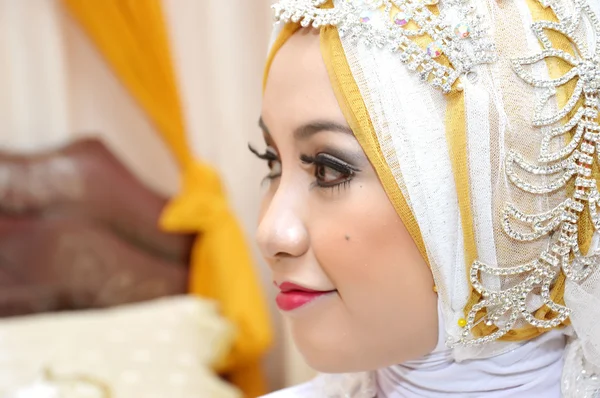 Indonesian bride — Stock Photo, Image