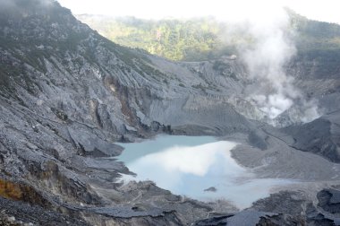 tangkuban perahu dağ