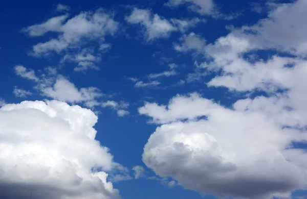 Blauer Himmel — Stockfoto