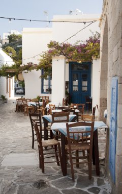 Yunan tavernası