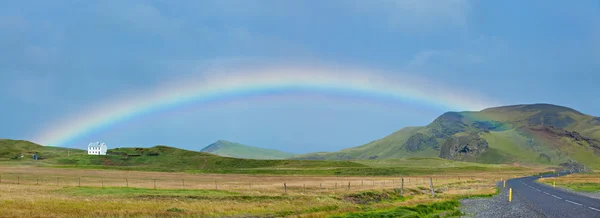 Rainbow in Iceland. — Stock Photo, Image