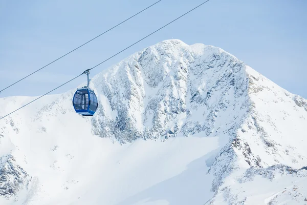 Skiliftstühle — Stockfoto