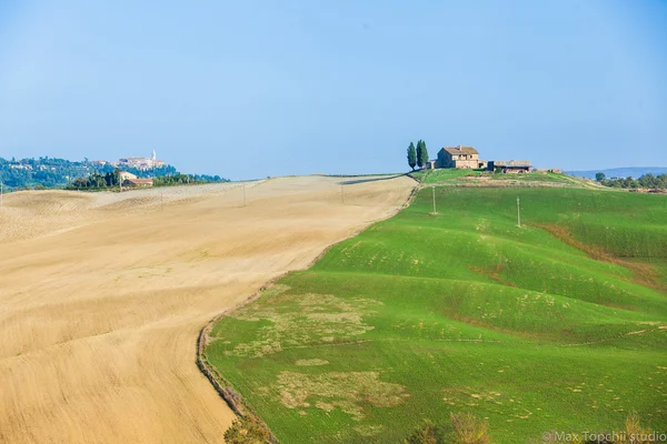 Typisch schöne toskanische Landschaft — Stockfoto