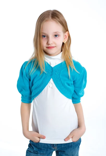 Linda niña en ropa blanca y azul — Foto de Stock