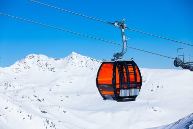 Teleferik sandalyeler