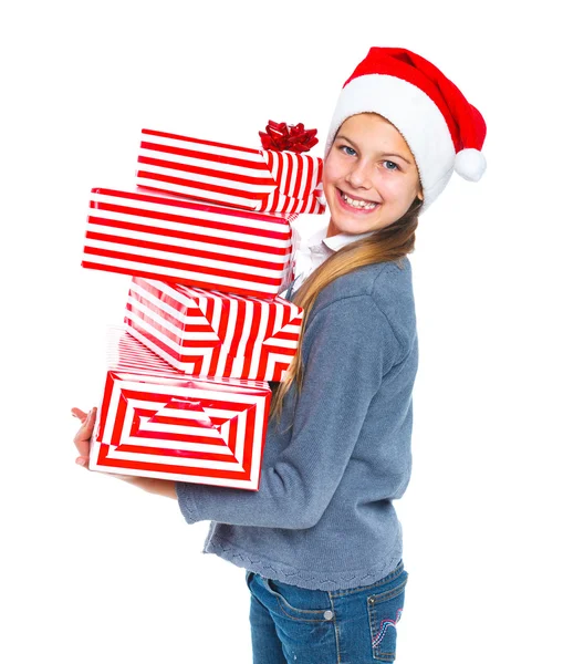 Menina bonito no chapéu do Papai Noel com caixa de presente — Fotografia de Stock