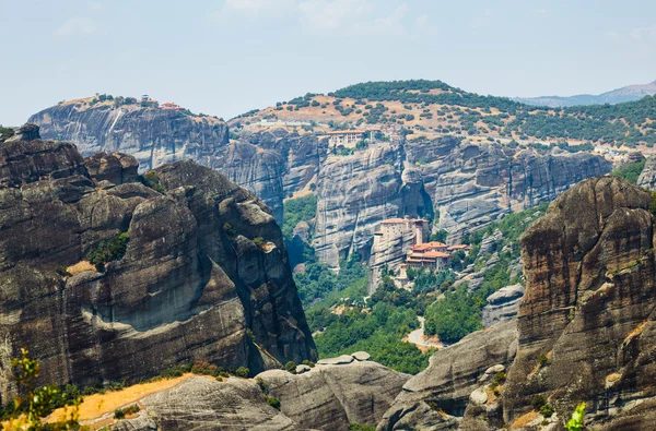 Meteora. Mosteiro cristão grego famoso na rocha. Grécia . — Fotografia de Stock