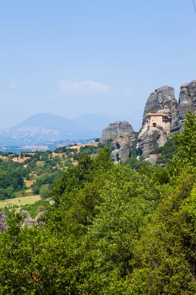Meteora. Famous Greek Christian monastery on the rock. Greece. Vertical view. — Stock Photo, Image