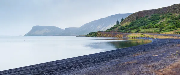 Jezero thingvallavatn na Islandu — Stock fotografie