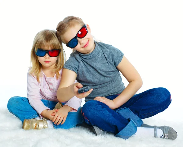 Liten flicka med 3D-glasögon — Stockfoto