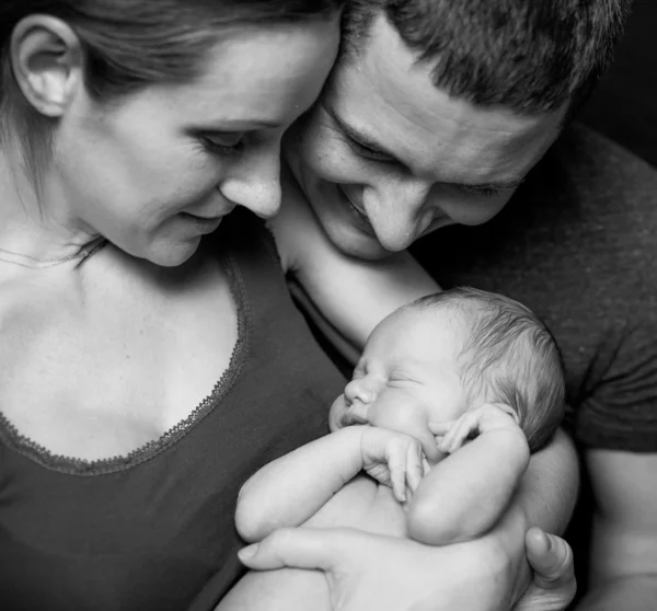 Eine glückliche Familie — Stockfoto