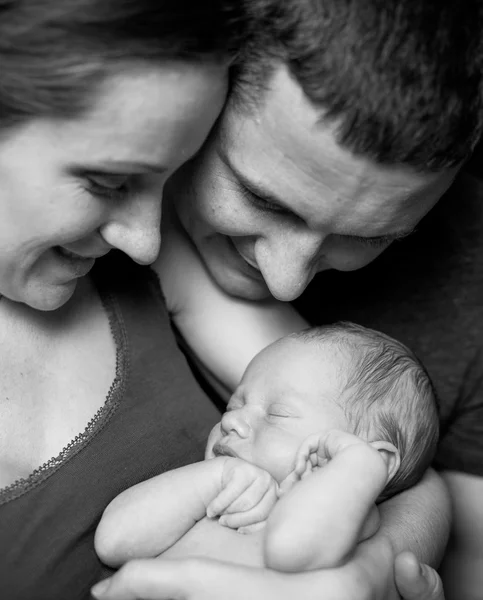 Uma família feliz — Fotografia de Stock