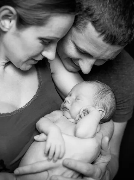 Una familia feliz —  Fotos de Stock