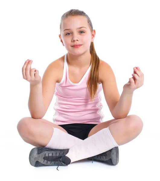 Jeune fille de fitness - isolée sur un fond blanc — Photo