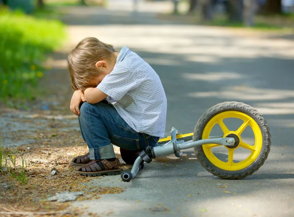 Little boy on a bicycle — Stock Photo, Image