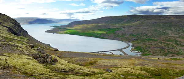 Mountain landscape on iceland — Stock Photo, Image