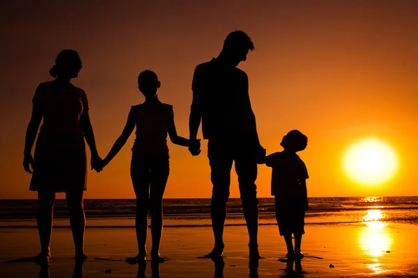 Familiensilhouette — Stockfoto