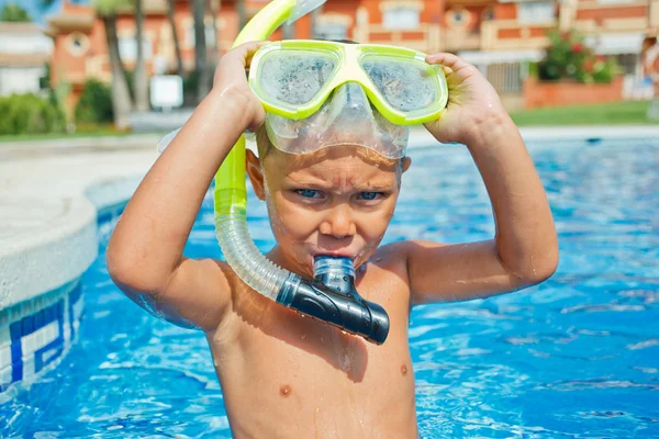 Actividades en la piscina — Foto de Stock