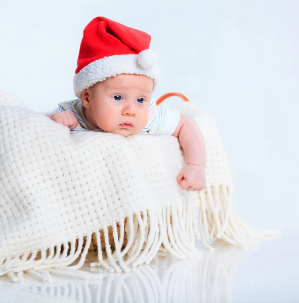 Baby i santa kostym. — Stockfoto