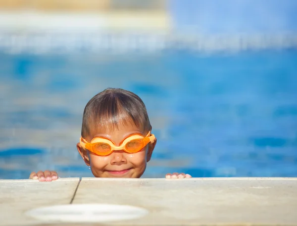 Actividades en la piscina — Foto de Stock