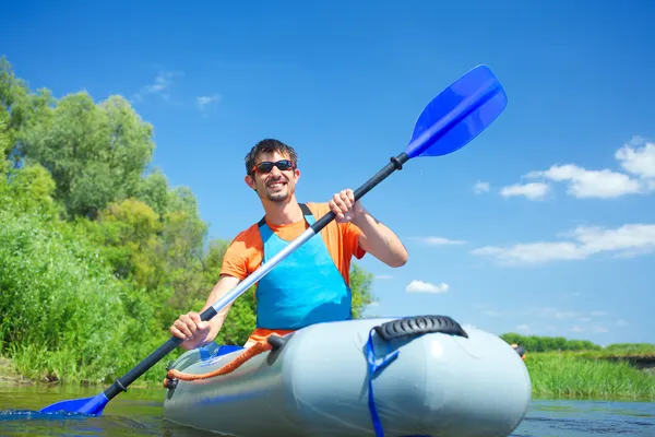 Uomo Kayak — Foto Stock