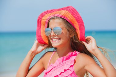 güzel sarışın kız