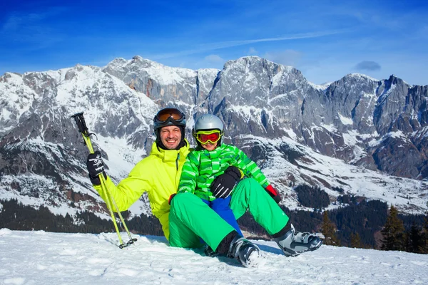 Ski, vinter, snö, skidåkare — Stockfoto