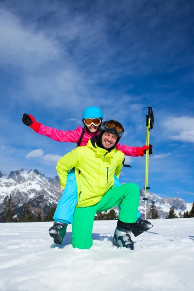 Skiërs, ski, winter, sneeuw — Stockfoto