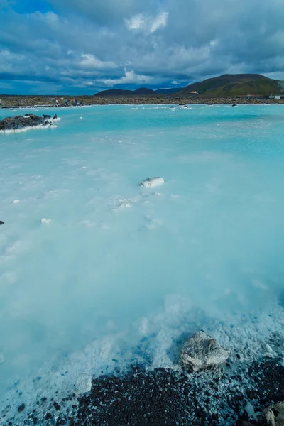 The blue lagoon geothermal bath. — Stock Photo, Image