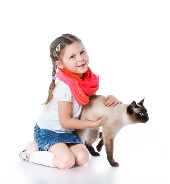 Küçük kız ve kedi — Stok fotoğraf