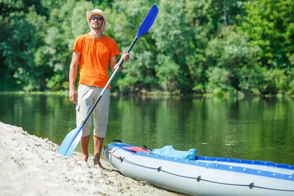 Uomo Kayak — Foto Stock