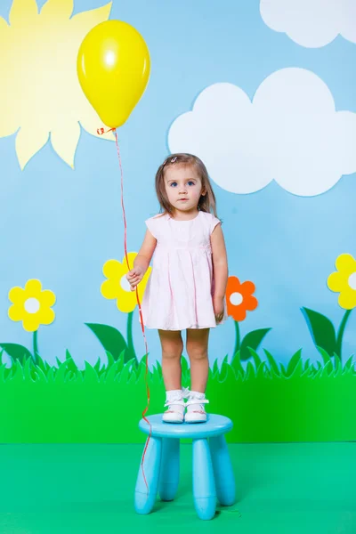 Young girl in summer studio — Stock Photo, Image