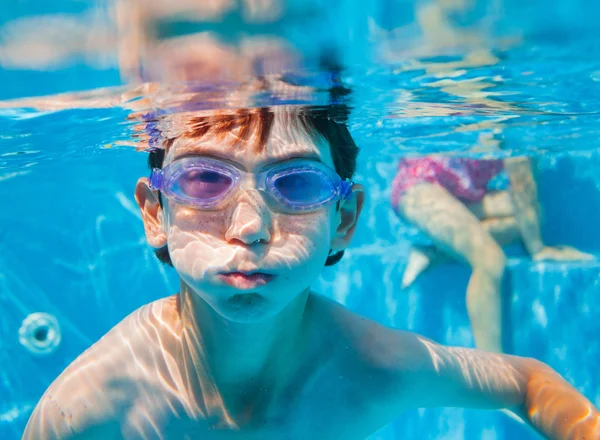 Underwater boy — Stock Photo, Image