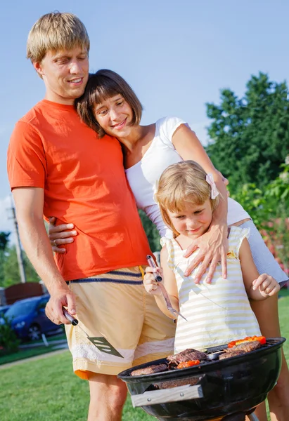 Family having barbecue — Stock Photo, Image