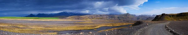 Strada sterrata in Islanda. — Foto Stock