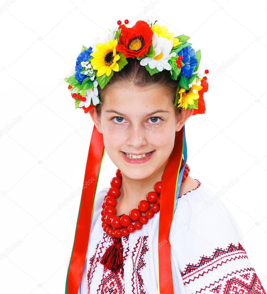 Фото украинского костюма девушки Фото украинского костюма девушки