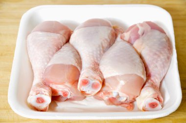 Packaged raw chicken clipart