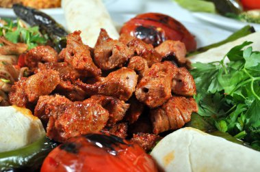 pişmiş et