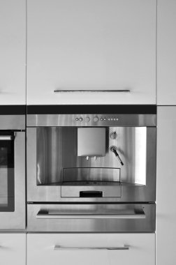 mutfak dolapları ve ekipmanları