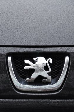 simbolo Peugeot