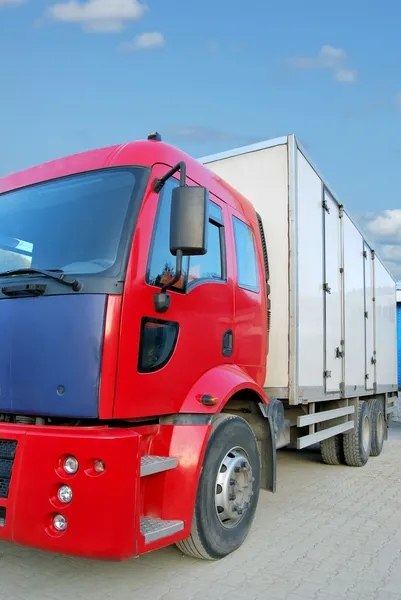 Cargo truck — Stock Photo, Image