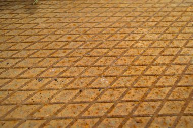 Paslı metal plaka yüzeyi. Paslı metal desen arkaplanı