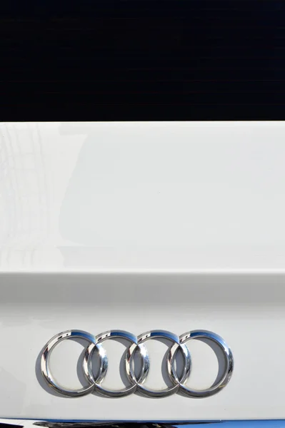 Logo Metal Cromado Audi Coche Lujo Ciudad Estambul Noviembre 2021 —  Fotos de Stock