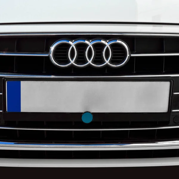 Audi Chrome Metal Logo Luksusowy Samochód Stambule Listopada 2021 Istanbul — Zdjęcie stockowe