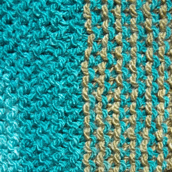 用羊毛制成的花纹织物 手工针织物绿松石和绿色羊毛背景质感 — 图库照片