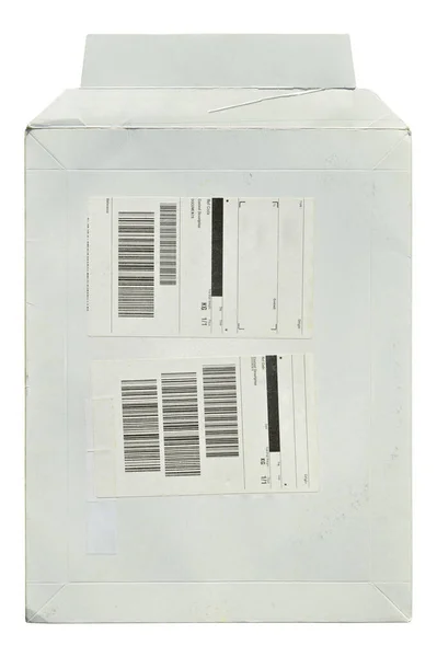 Witte Kartonnen Enveloppe Kleverige Barcodes Kan Gebruikt Worden Bedrijfscorrespondentie Geïsoleerd — Stockfoto