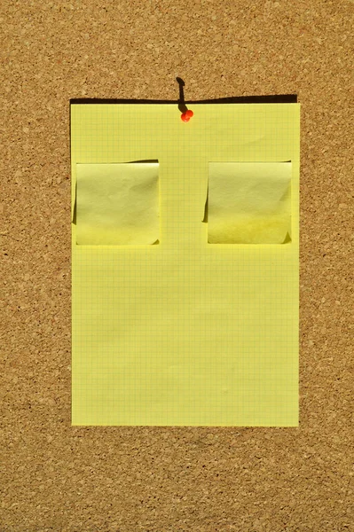 Boş Kahverengi Bej Kaplama Desen Arka Planı Notunuzu Mantar Tahtadaki — Stok fotoğraf