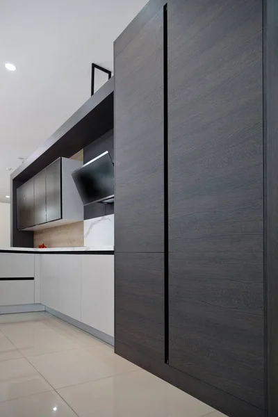 Modern Gray Wood Lacquer White Paint Oak Kitchen Big Cabinet — Stock Photo, Image