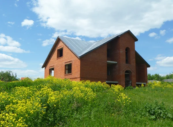 Construction of the new cottage