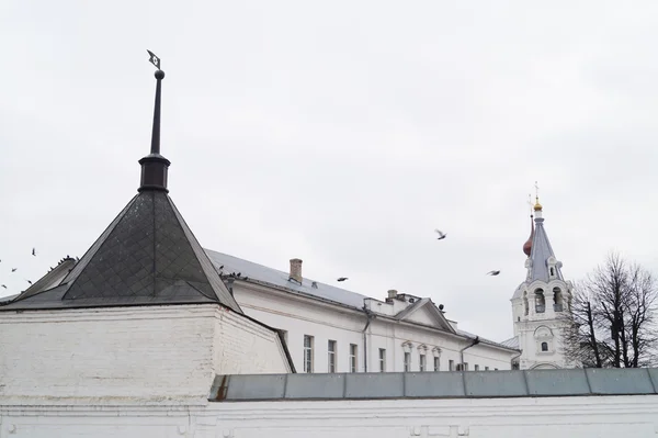 Nunnery em cidade Bogolyubovo — Fotografia de Stock
